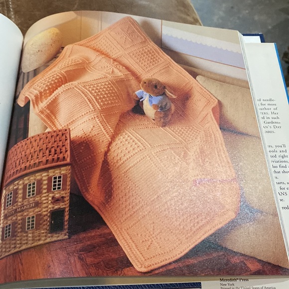 40 Fabulous Afghans by Patricia Bevans - Picture 7 of 8